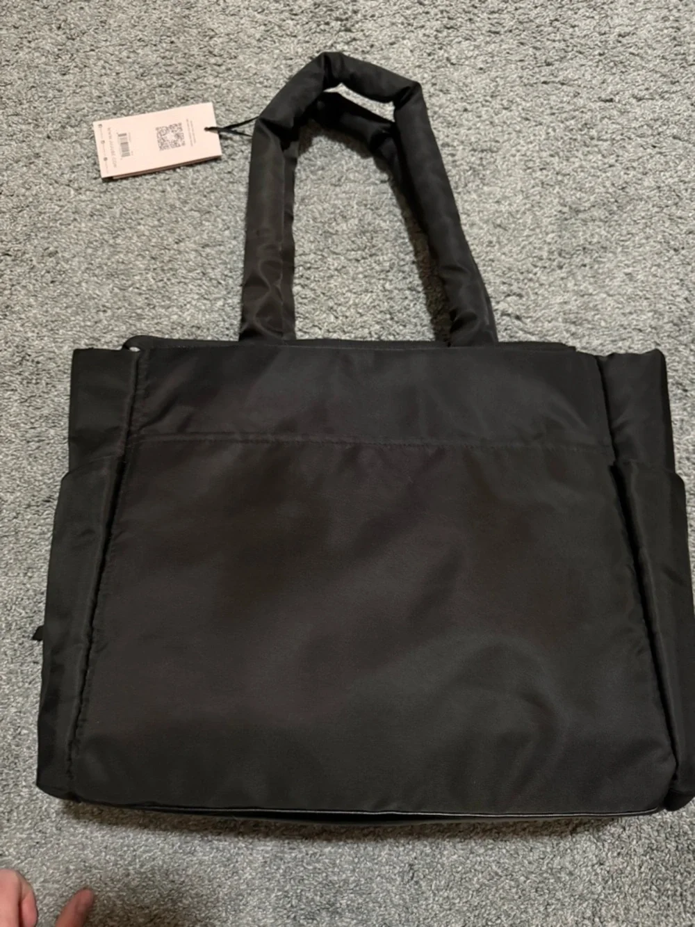 Ju-Ju-Be Black Utility strap Tote Bag nwt - Picture 2 of 6